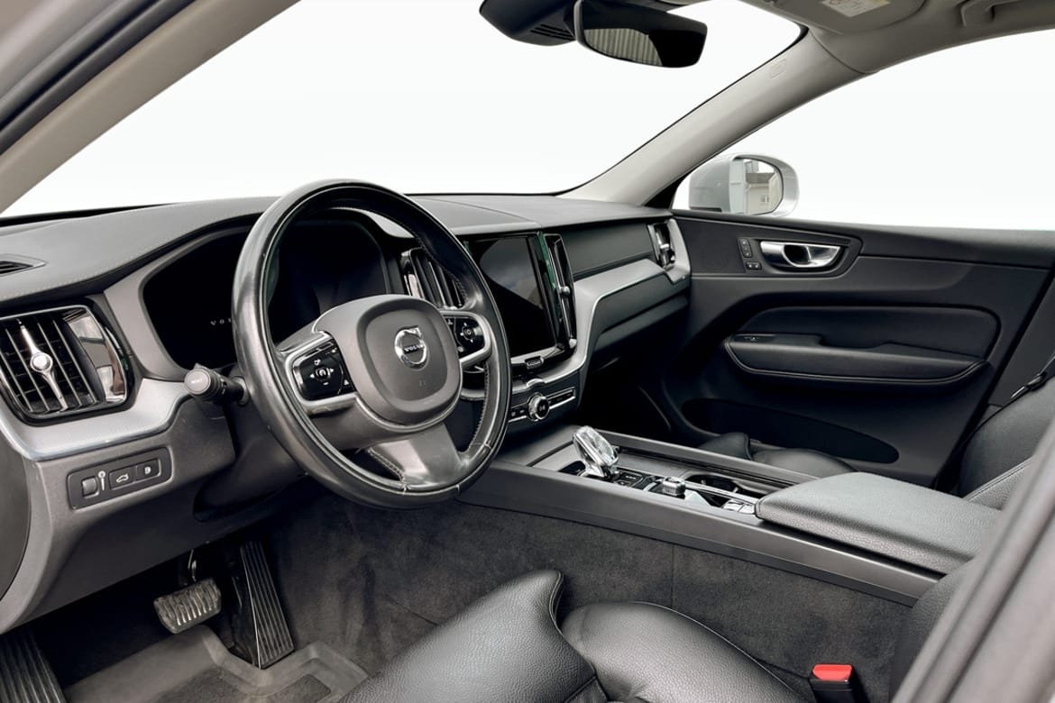 Volvo XC60 Recharge T6 Inscription 2022, kuva 5/9