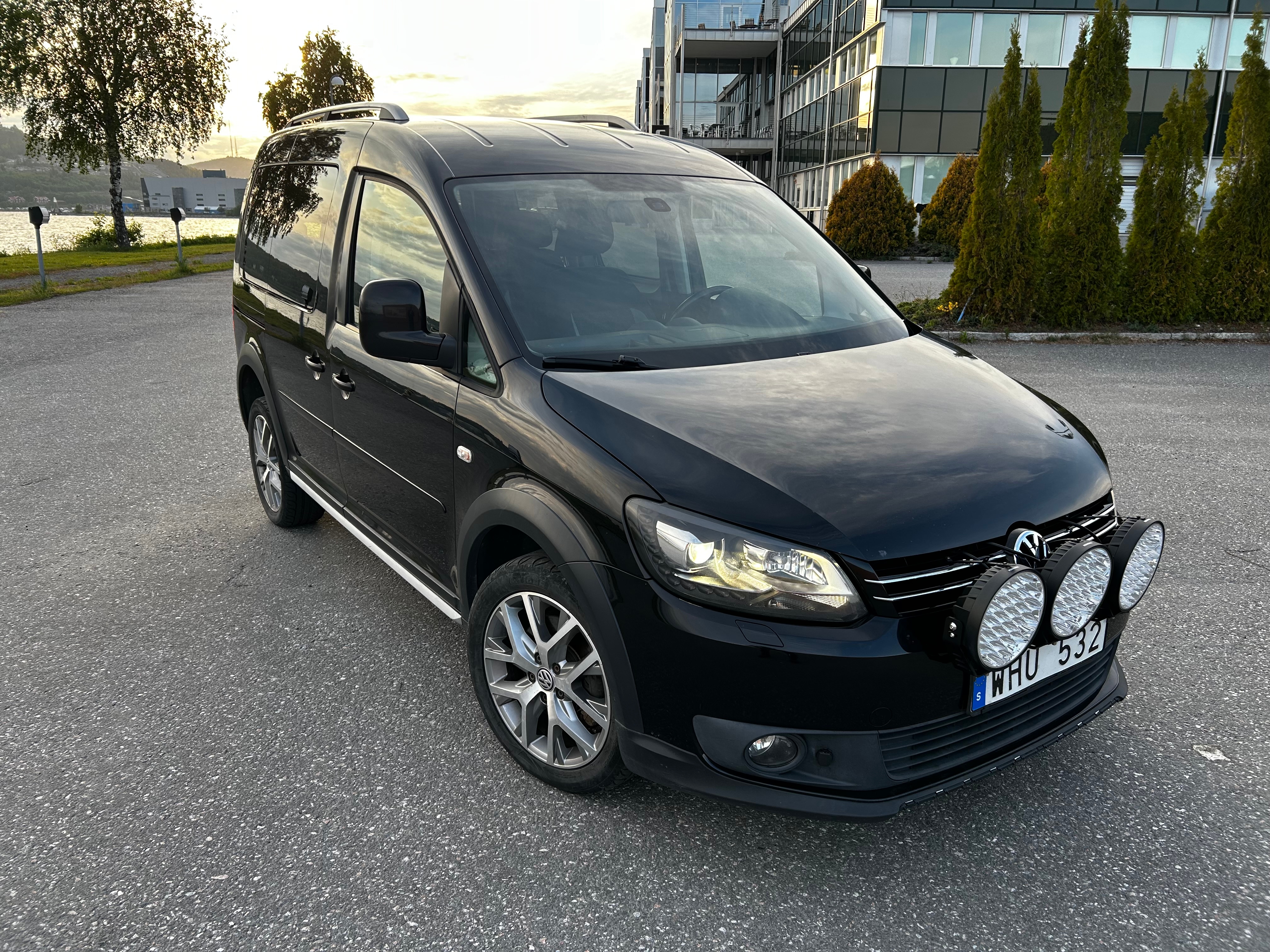 Volkswagen Caddy 2014, bild 2/10