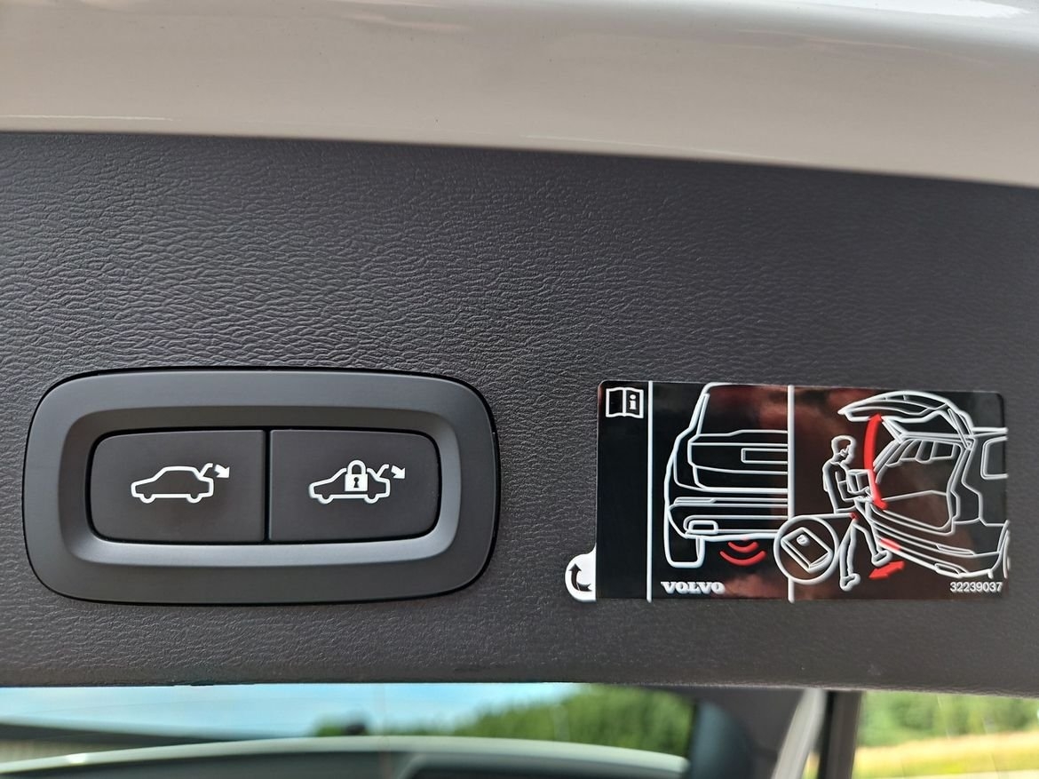 Volvo XC40 2021, bild 6/10