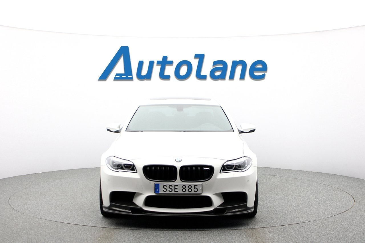 BMW M5 DCT Akrapovic, B&O 2015, kuva 3/10