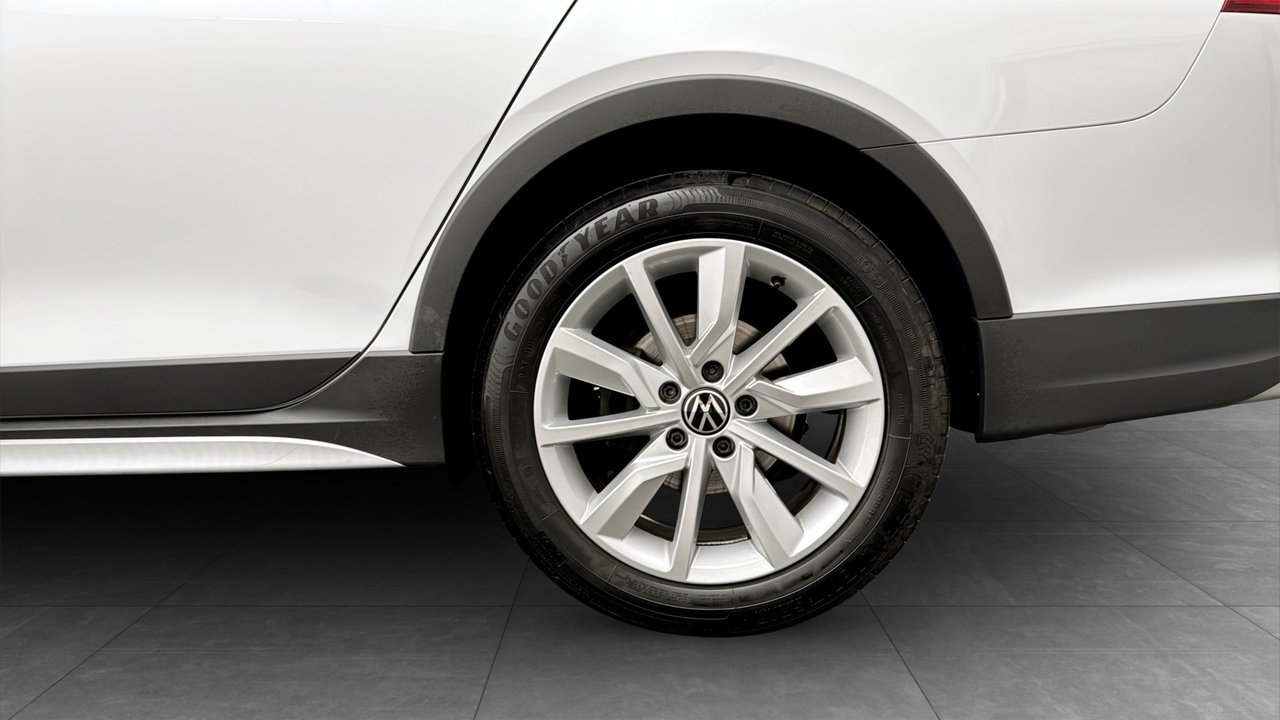 Volkswagen Golf 2024, bild 6/18