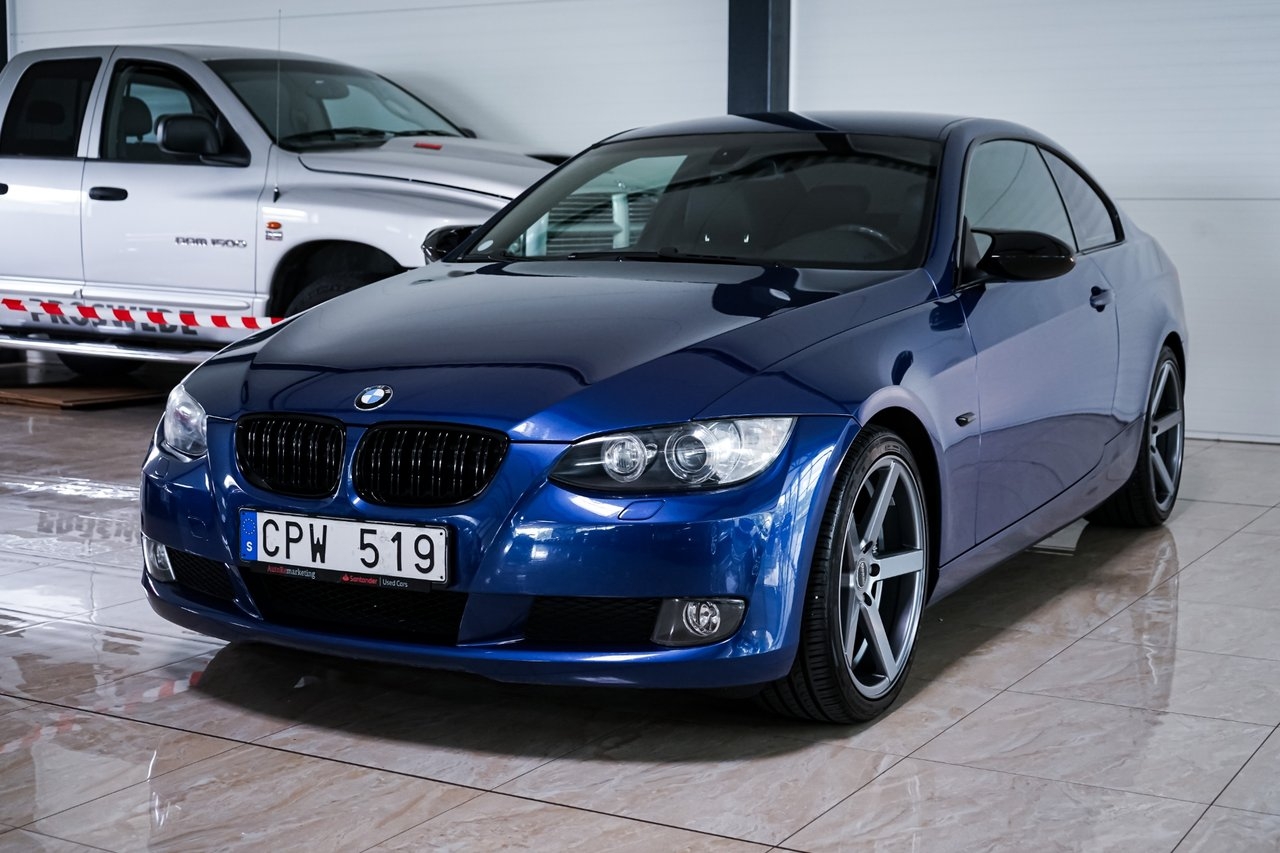 BMW 325