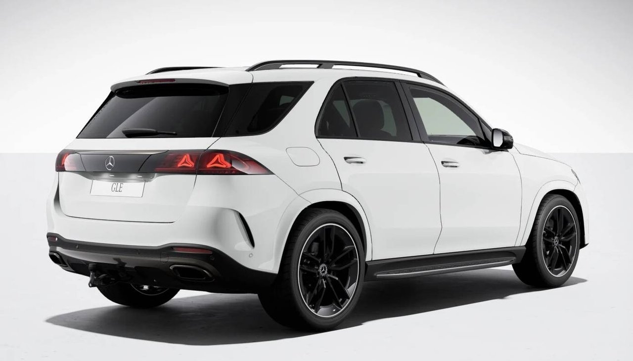 Mercedes-Benz GLE 450 e SUV AMG Line 2027, photo 4/10