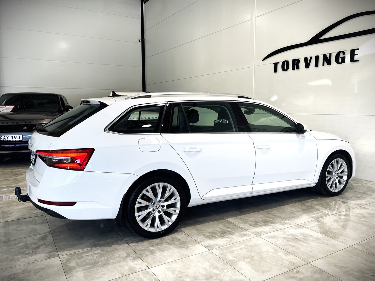 Skoda Superb 2021, bild 5/28