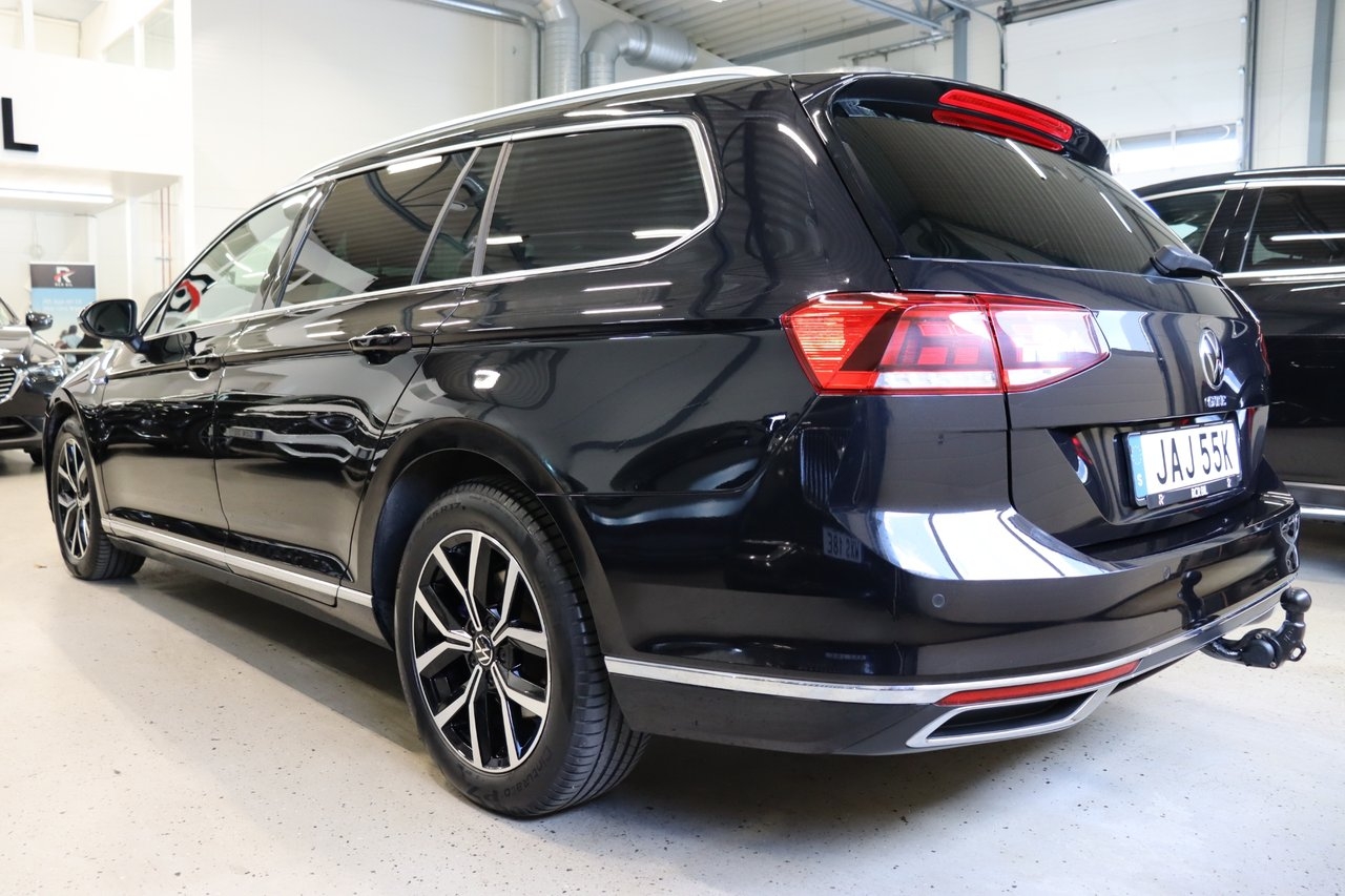 Volkswagen Passat 2023, bild 5/10