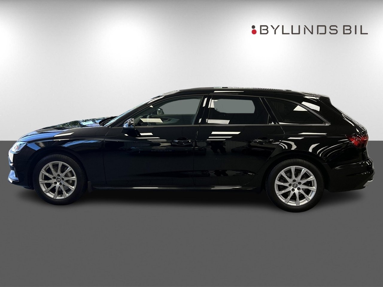 Audi A4 2020, bild 4/17
