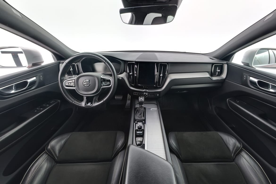 Volvo XC60 D4 AWD R-Design 2019, bild 7/16