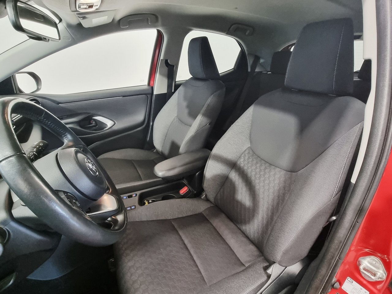 Toyota Yaris 2023, bild 7/10