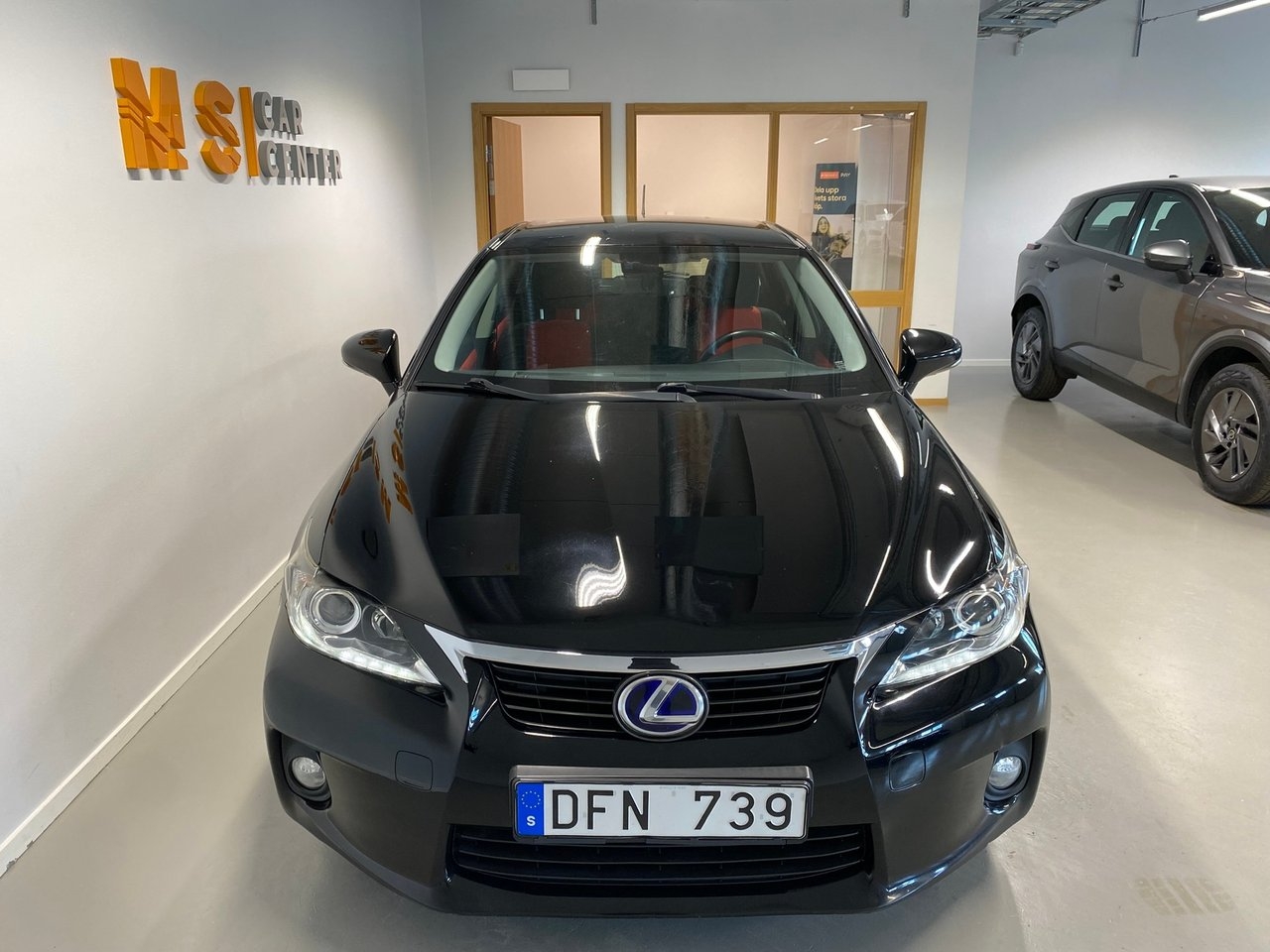 Lexus CT 200h 1.8 CVT Comfort 2013, bild 2/10