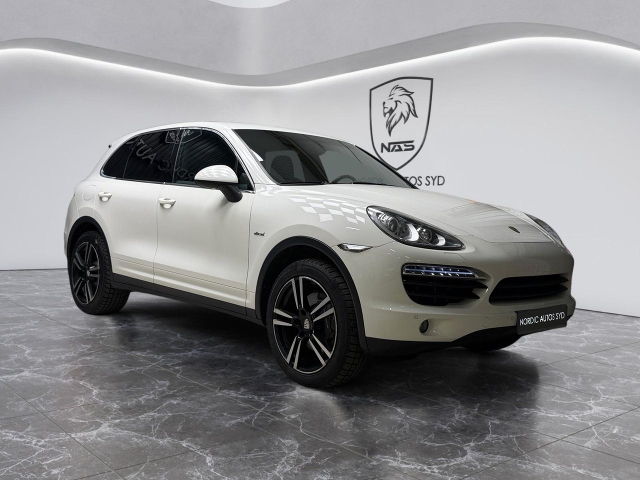 Porsche Cayenne Diesel / S Base / Drag 2012, kuva 7/10