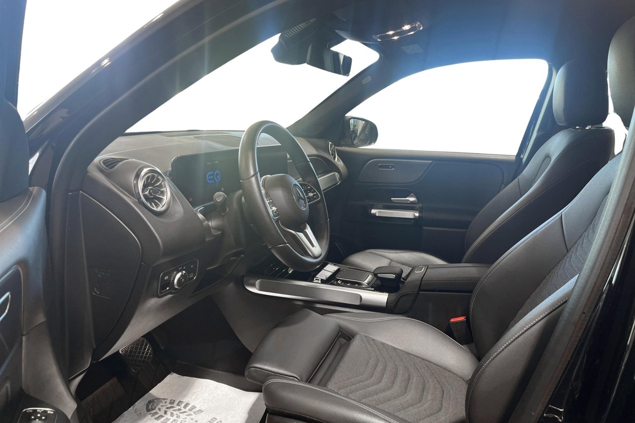 Mercedes-Benz EQB 300 4MATIC 2023, photo 6/10