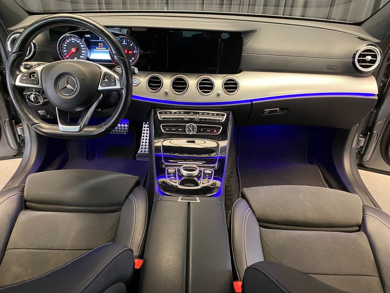 Mercedes-Benz E 2017, bild 6/10