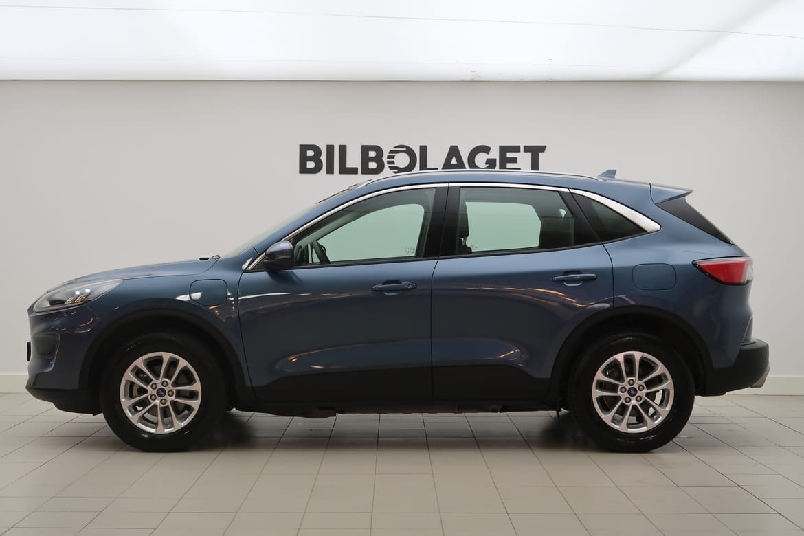 Ford Kuga 2.5 225 PHEV Titanium A 2023, bild 2/15