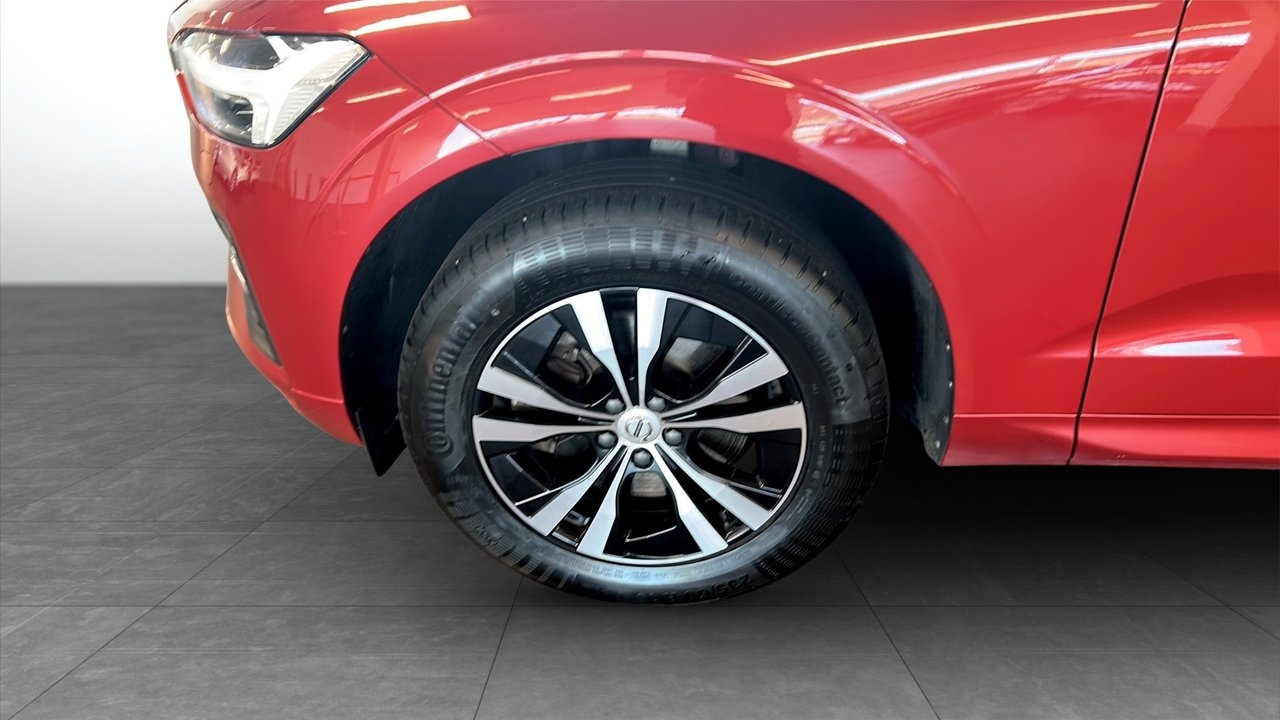 Volvo XC60 B4 AWD 2022, photo 6/17