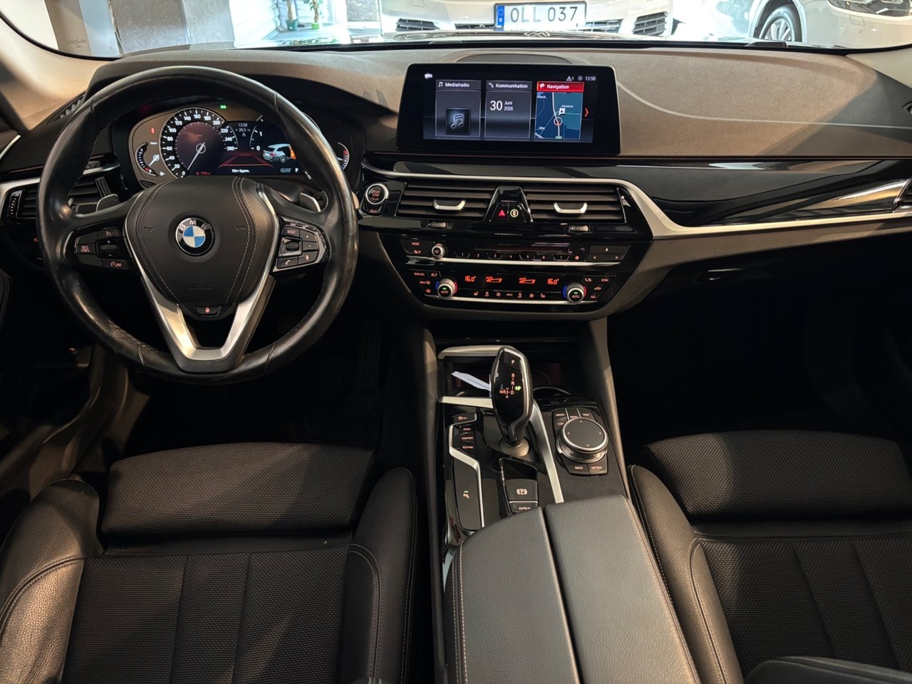 BMW 520 2019, bild 7/14