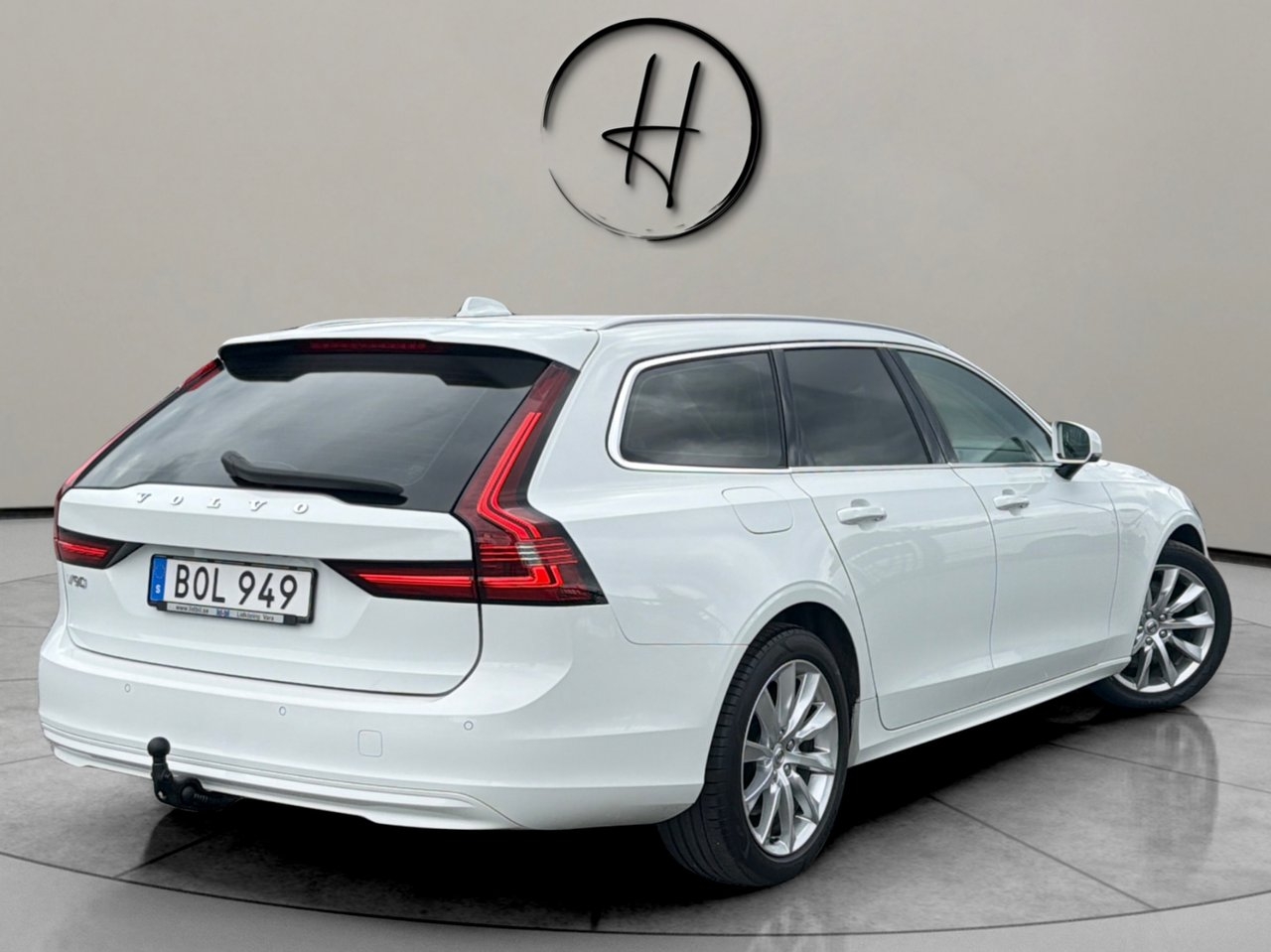 Volvo V90 B4D 197hk GPS 2021, bild 6/10