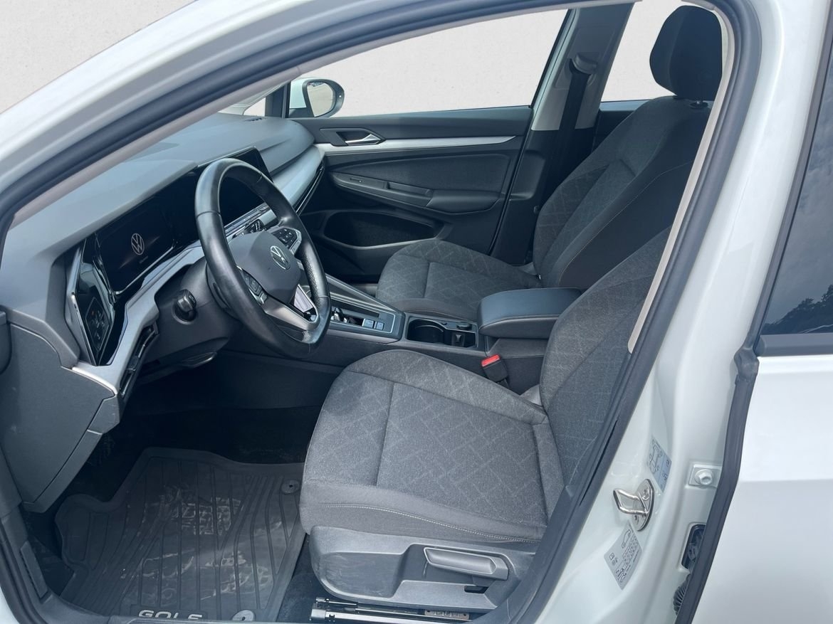 Volkswagen Golf 2.0 TDI DPF SCR 2023, bild 7/10
