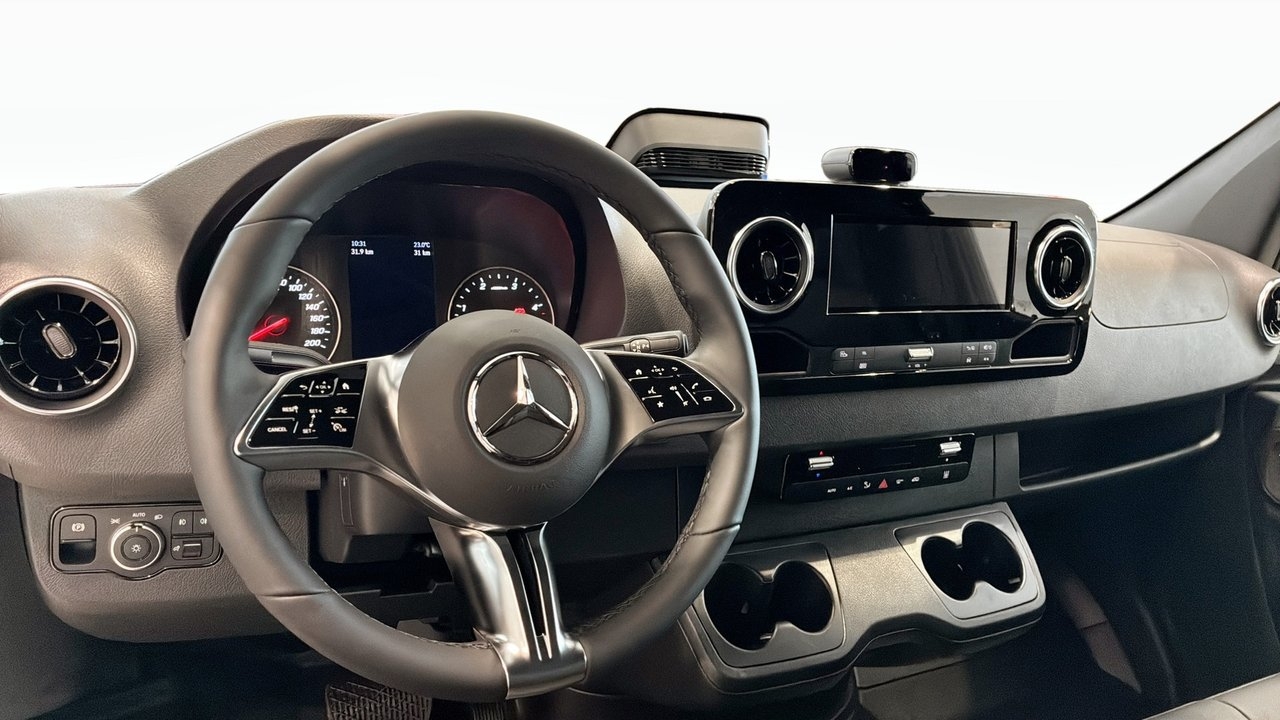 Mercedes-Benz Sprinter 2027, bild 4/9