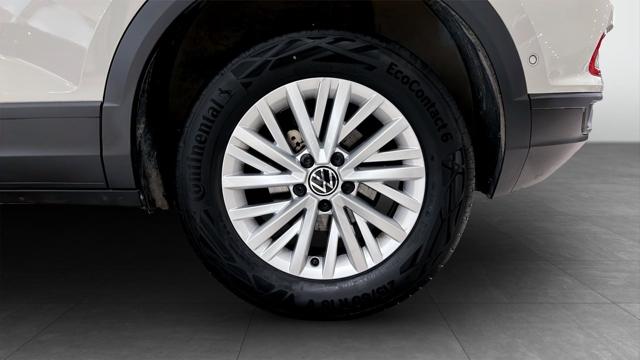Volkswagen T-Roc TSI150 DSG 2023, photo 6/19
