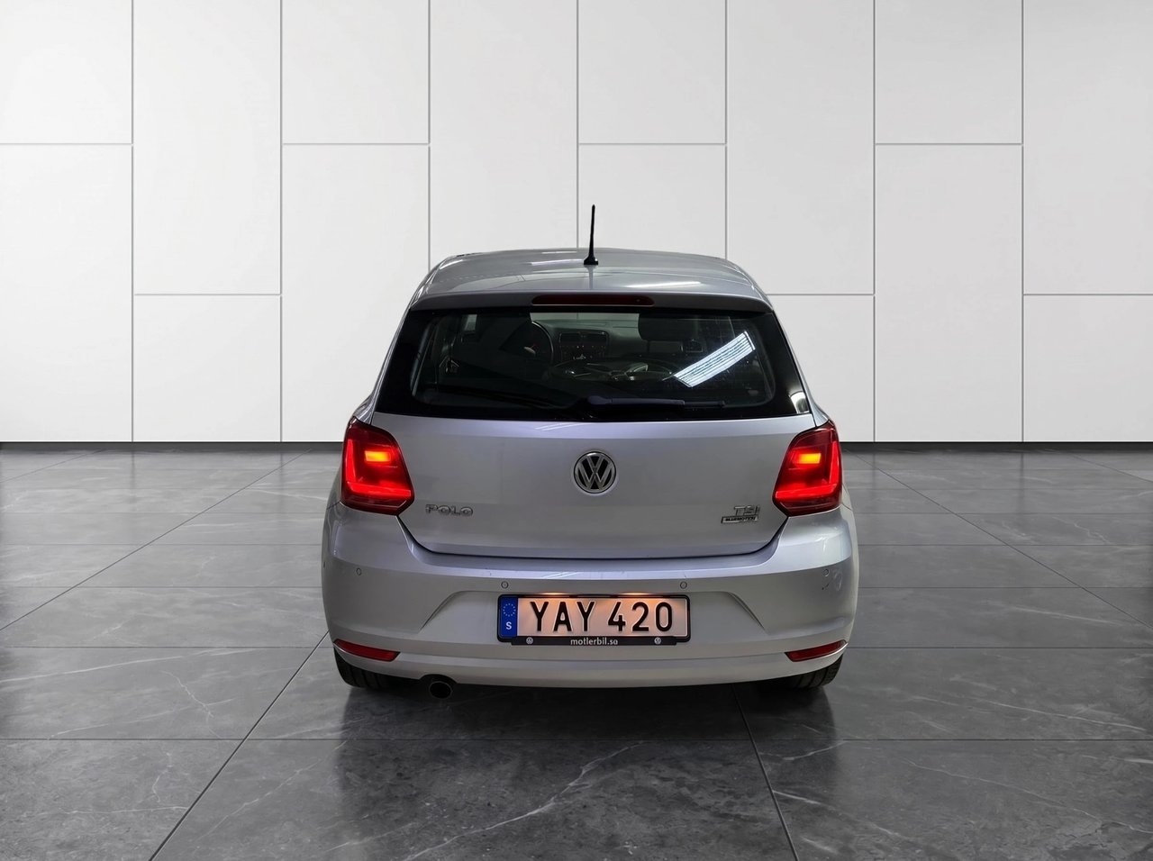 Volkswagen Polo 2016, bild 7/22