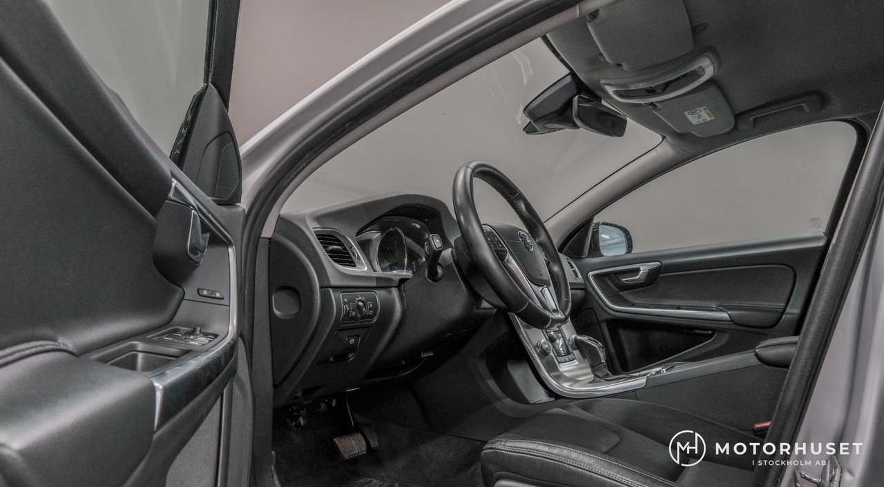 Volvo V60 Cross Country 2018, bild 7/10