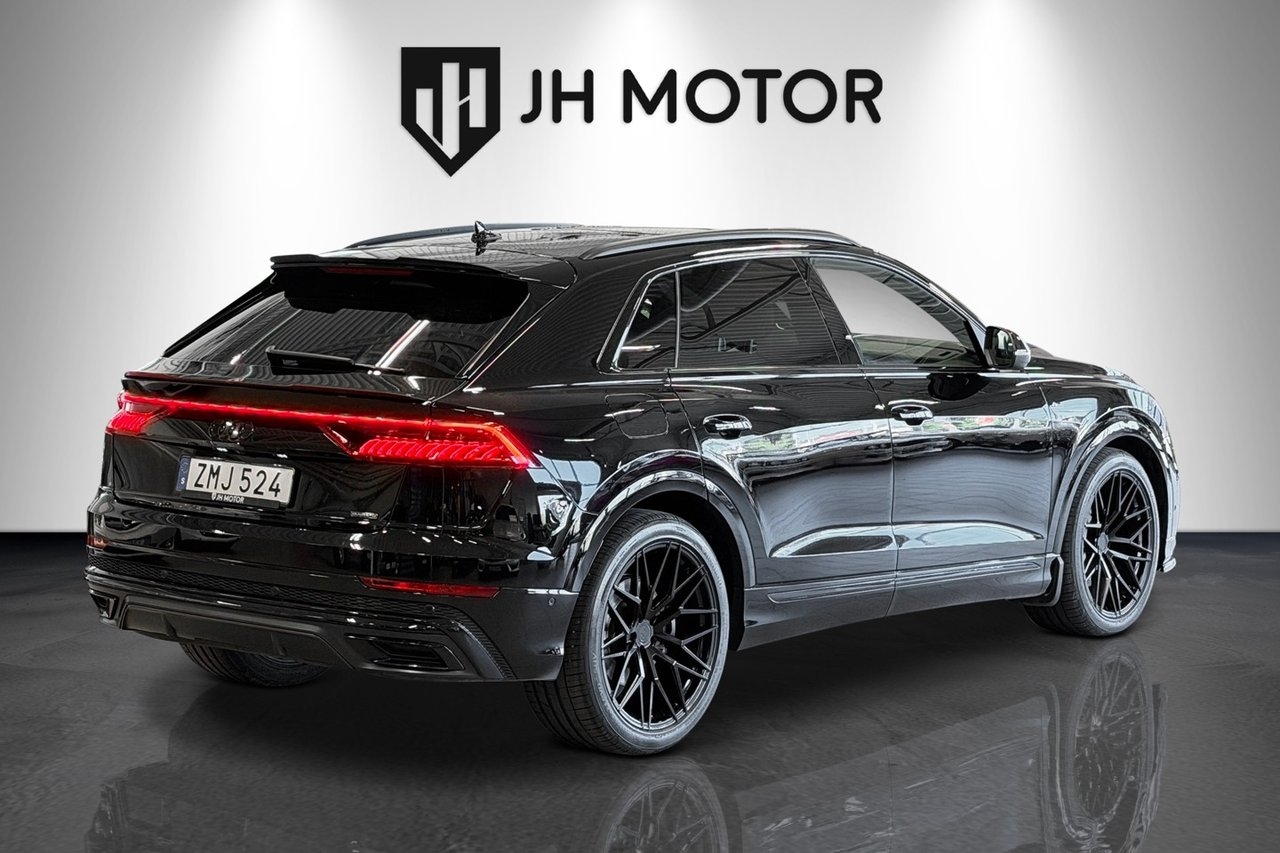 Audi Q8 2019, photo 7/24