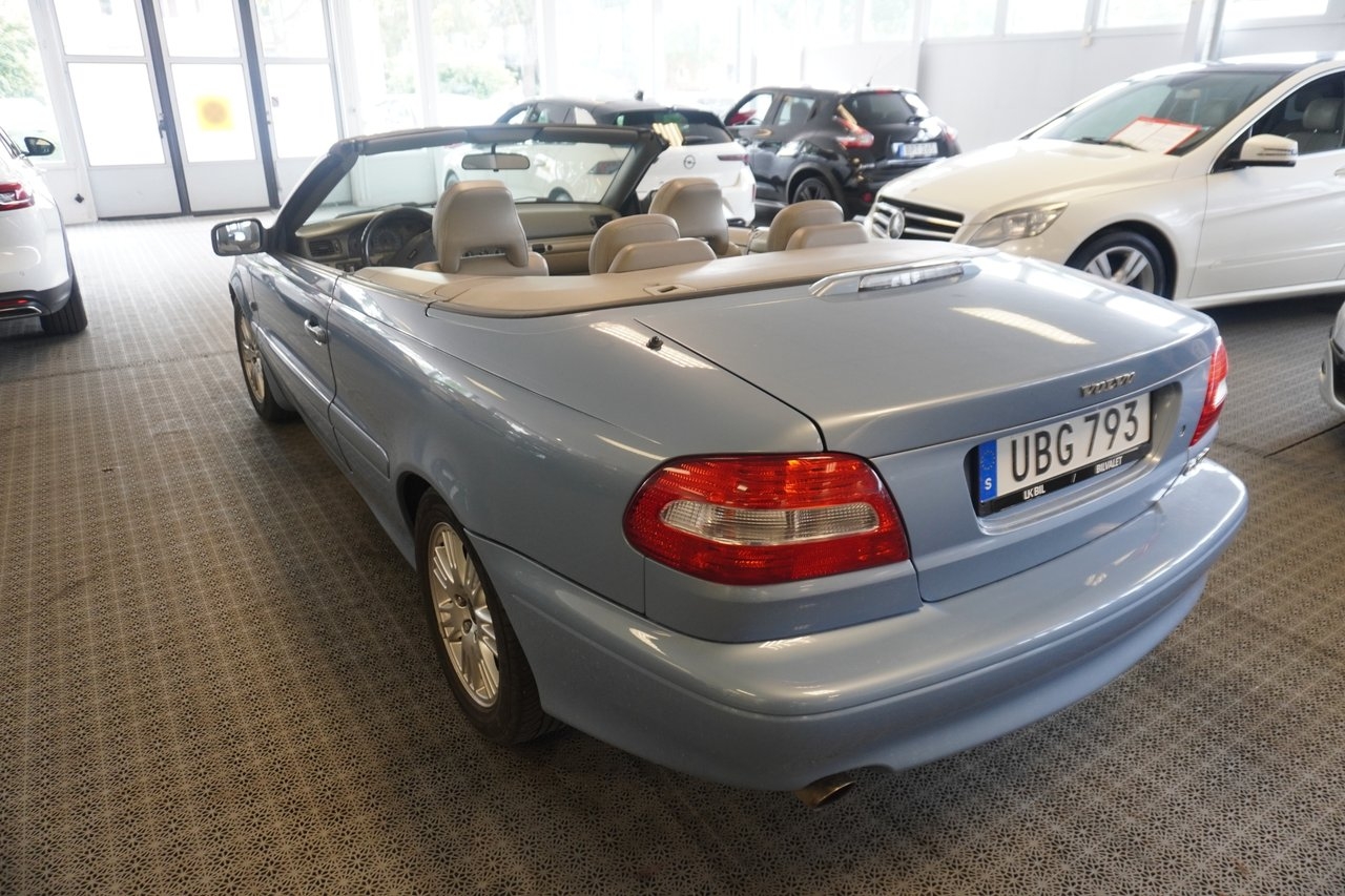 Volvo C70 Cabriolet 2.4 T Euro 3 2004, kuva 4/7