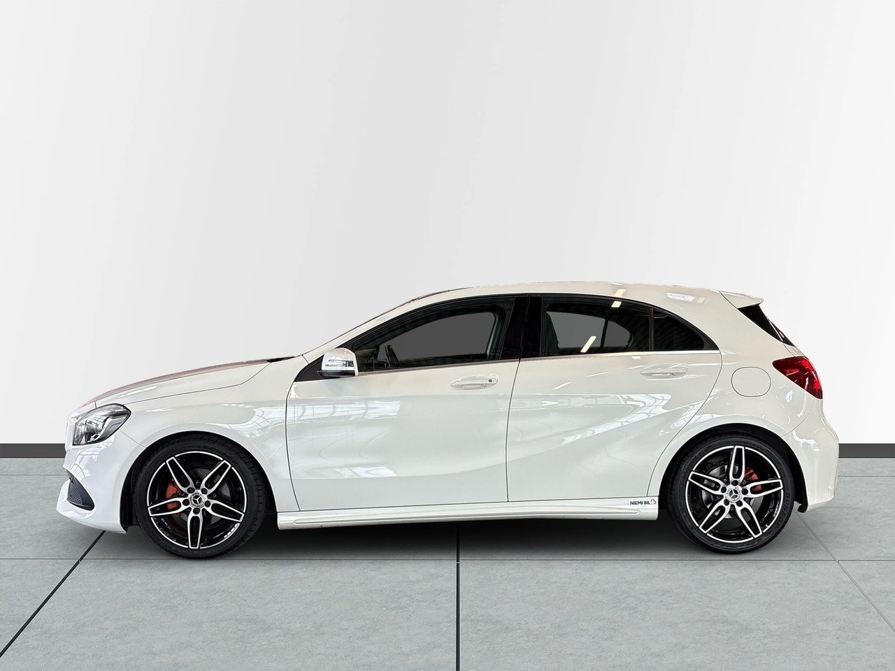 Mercedes-Benz A 2018, bild 4/10