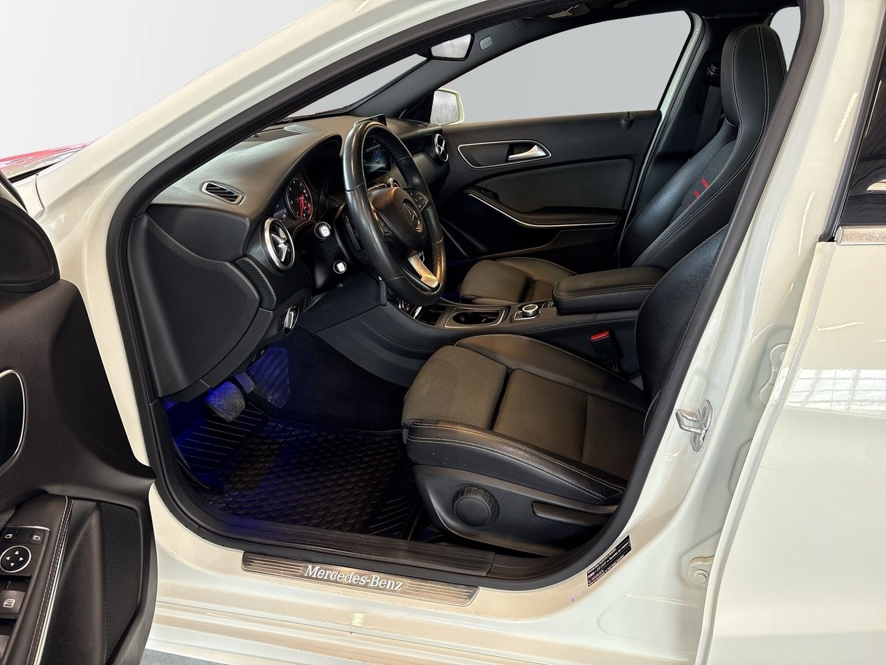 Mercedes-Benz A 2018, bild 7/10