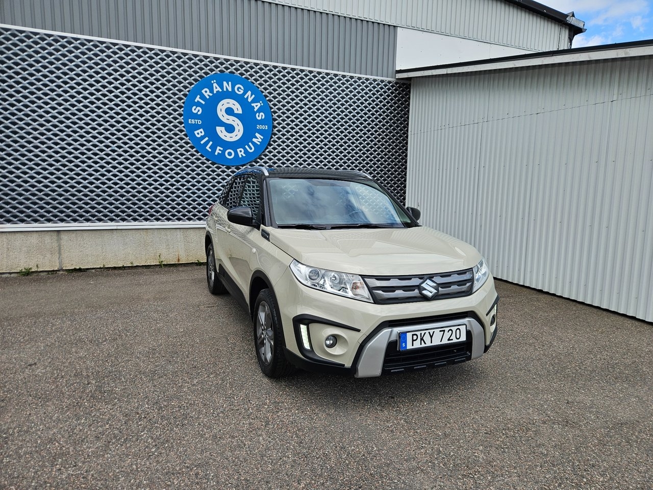 Suzuki Vitara 2017, photo 4/10