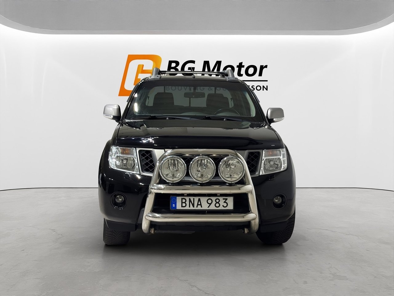 Nissan Navara 2.5 dCi 190HK 4x4 Aut Drag 2015, bild 2/20