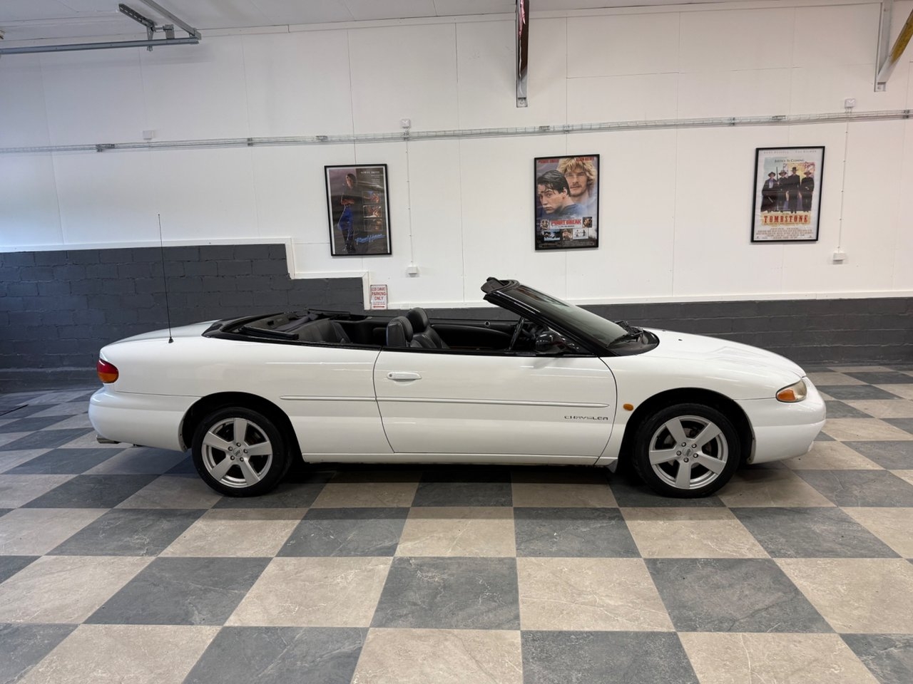 Chrysler Stratus