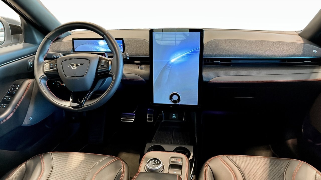 Ford Mustang Mach-E 2021, bild 4/9
