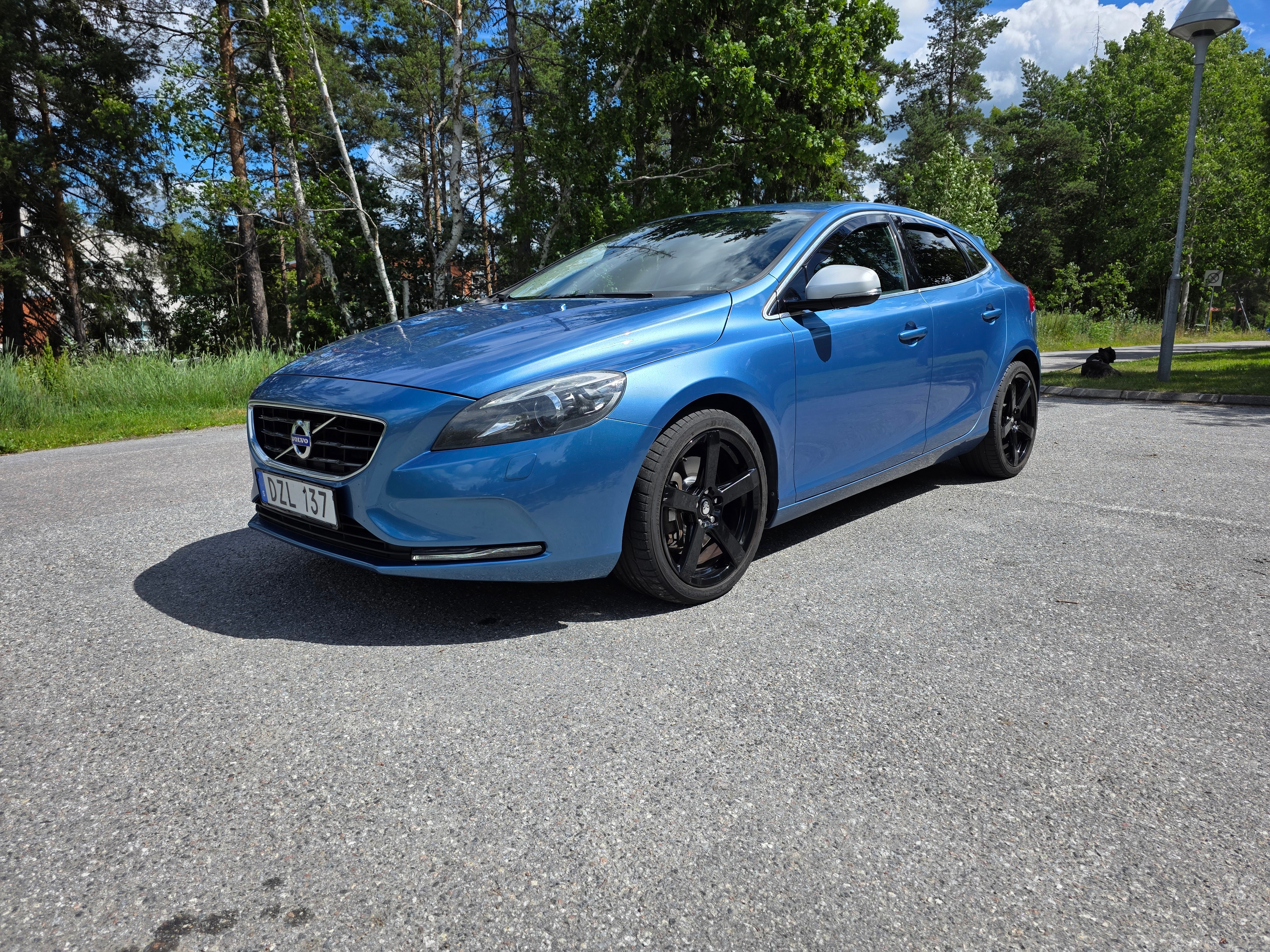 Volvo V40