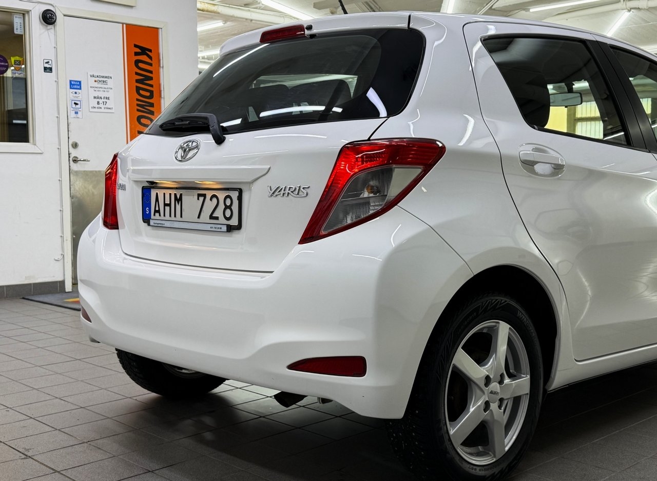 Toyota Yaris 2013, bild 6/19