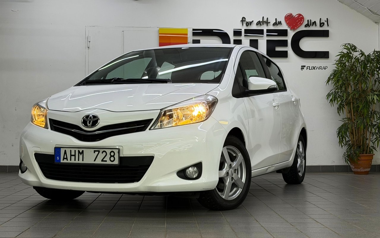 Toyota Yaris 2013, bild 2/19