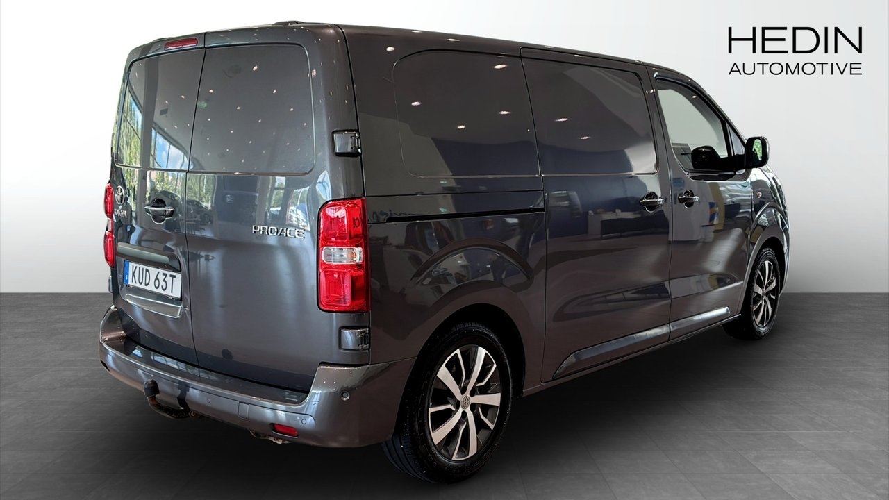 Toyota Proace 1,5 D 120hk 2023 2023, kuva 2/9