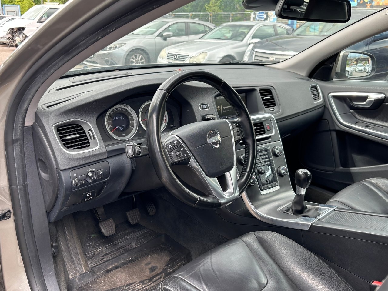 Volvo V60 2011, bild 5/8