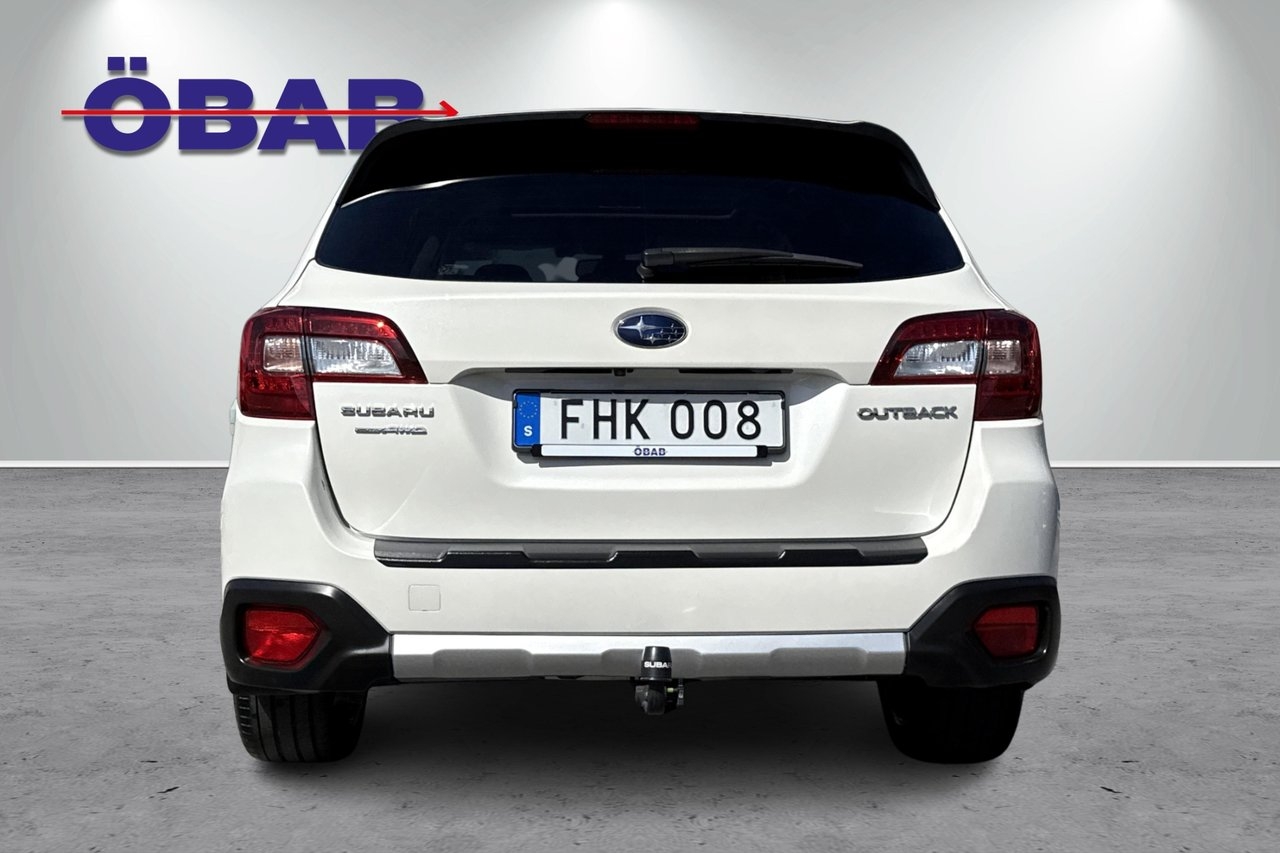 Subaru Outback 2018, photo 5/15