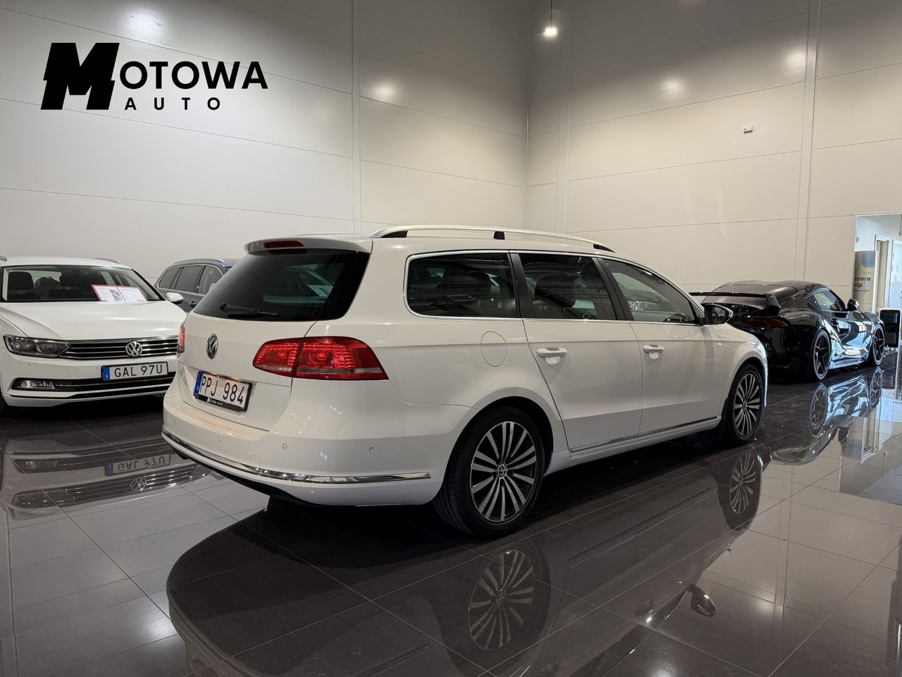 Volkswagen Passat 2011, bild 2/10