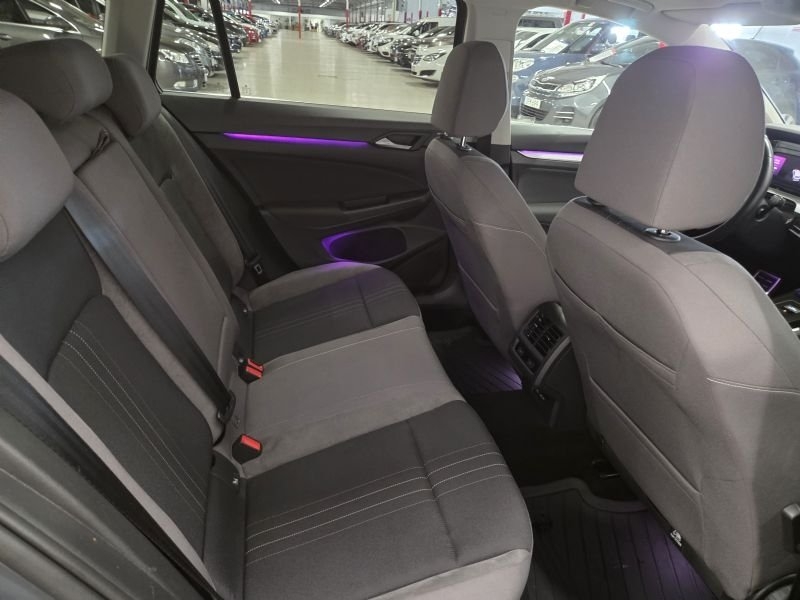 Volkswagen Golf 2021, bild 5/10
