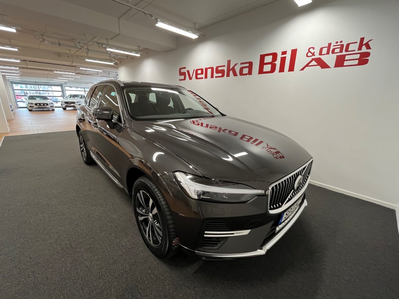 Volvo XC60 2024, photo 3/10