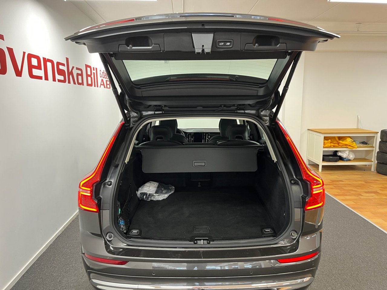 Volvo XC60 2024, photo 5/10