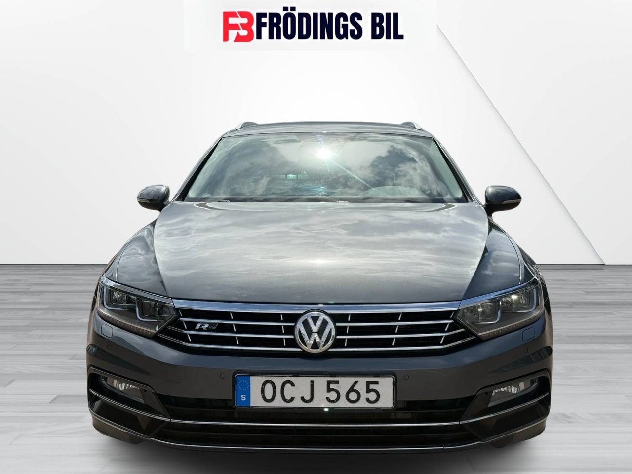 Volkswagen Passat 2017, photo 4/10