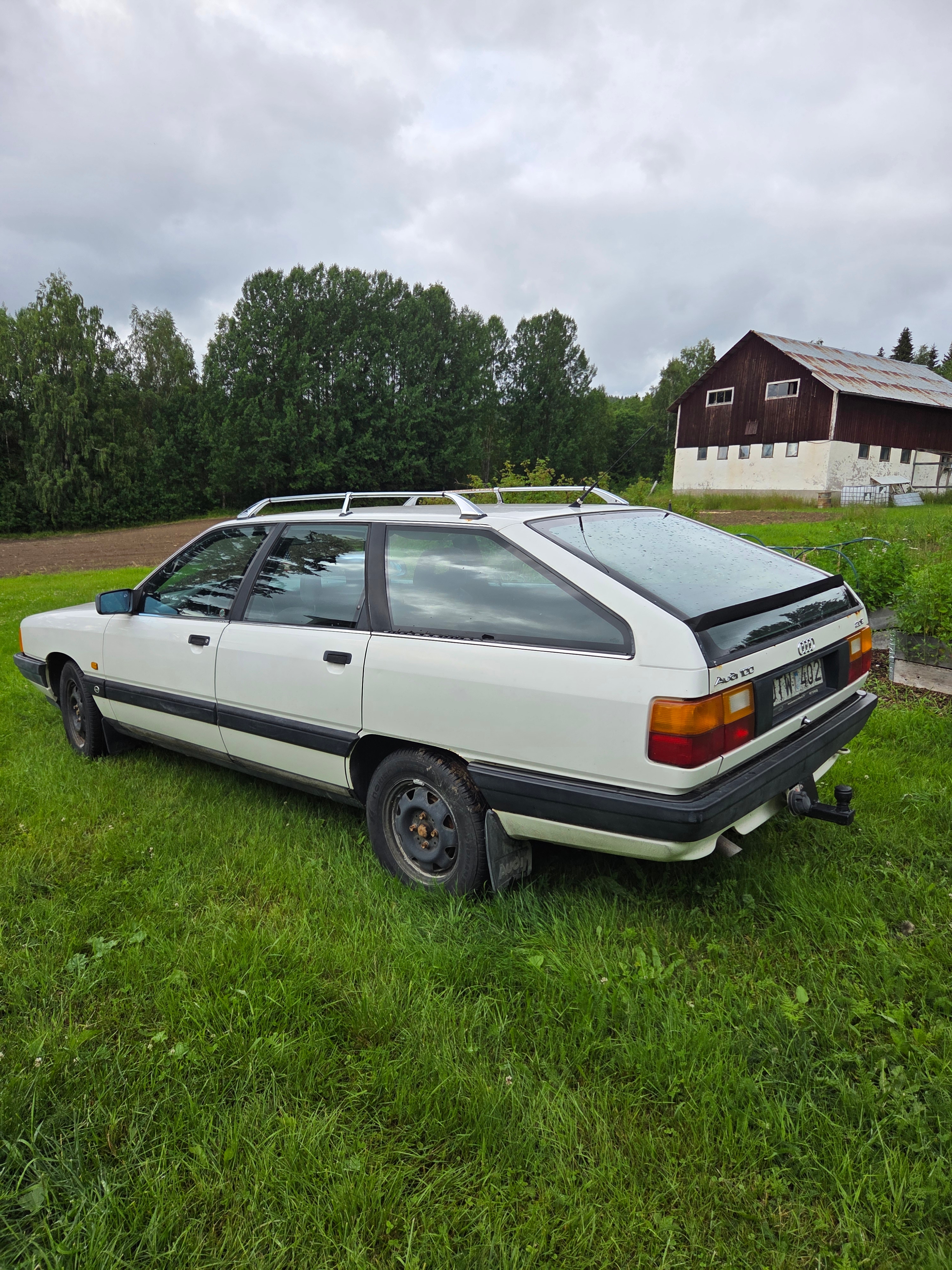 Audi 100 Avant 2.0 Manuell 1989, photo 2/6