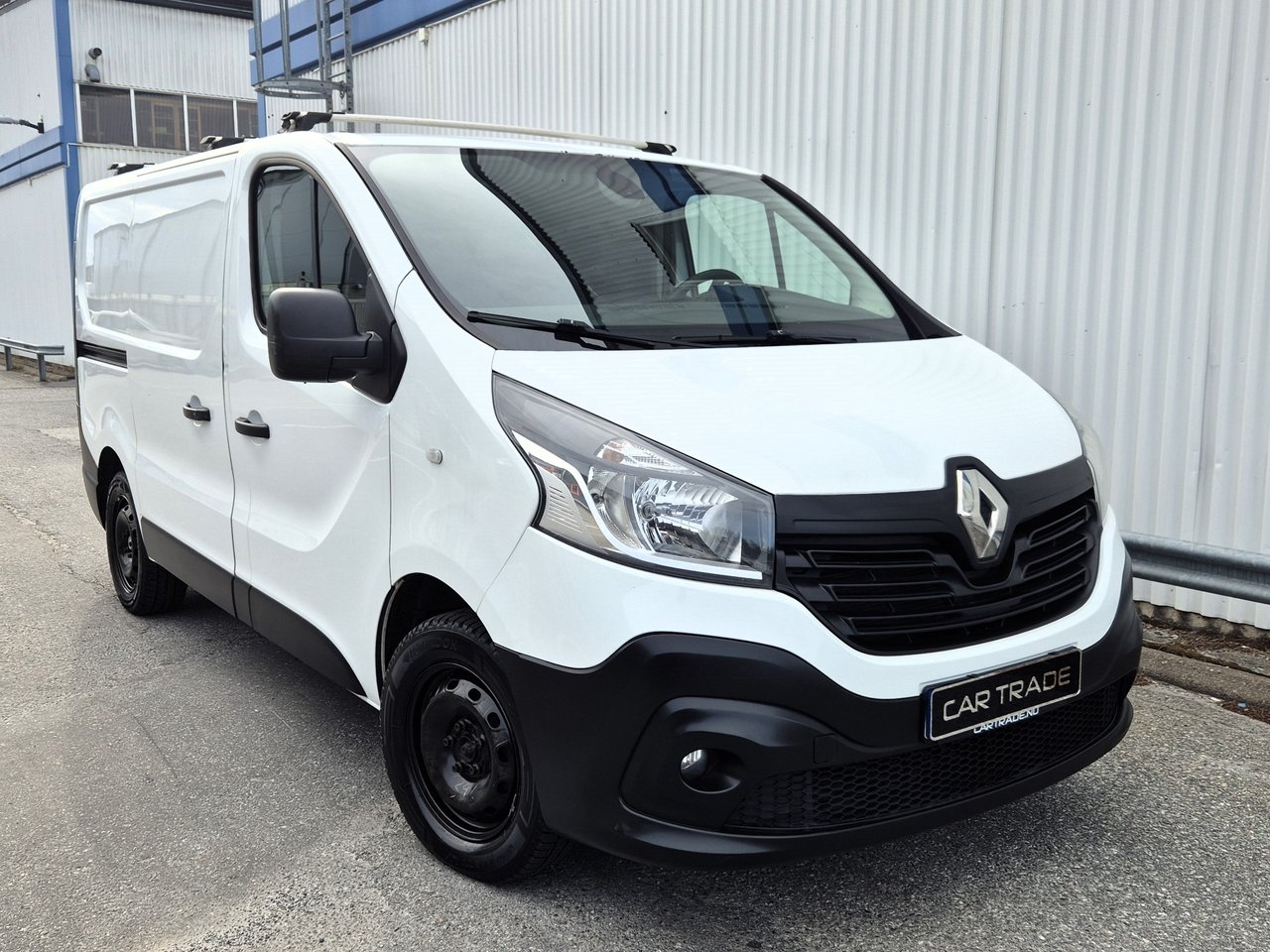 Renault Trafic 2017, photo 3/10