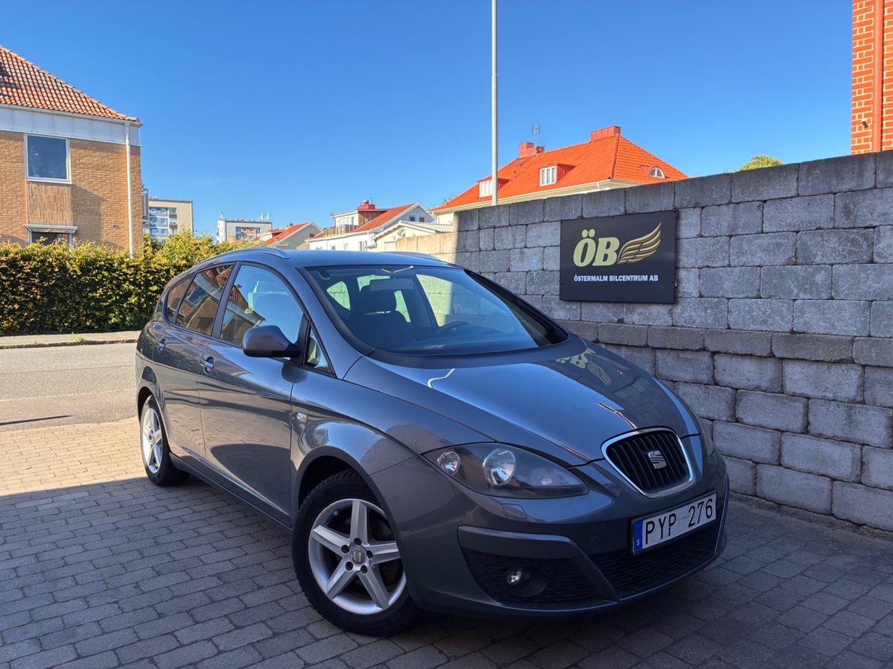 Seat Altea XL 1.2 TSI Reference 2012, photo 2/10