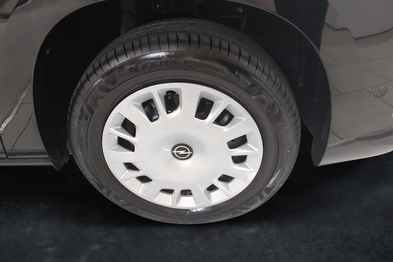 Opel Combo L2 1.5 Diesel 130 AT8 ELITE 2026, bild 6/6