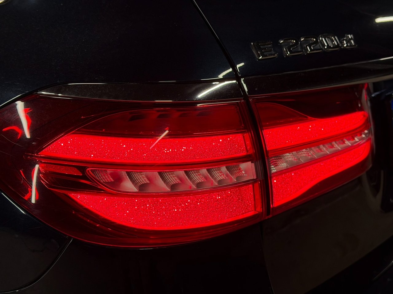 Mercedes-Benz E 220 T d 2017, bild 4/25