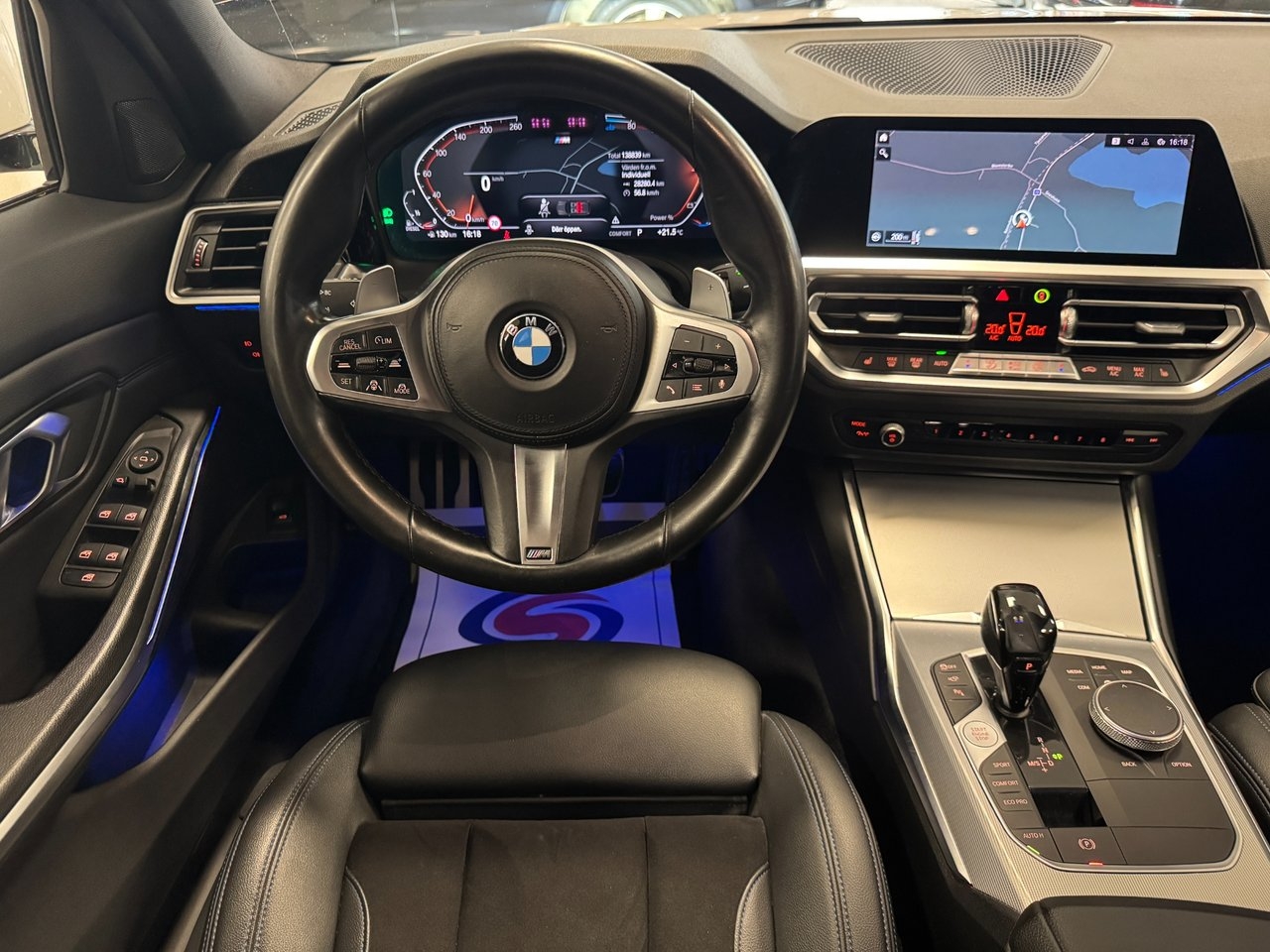BMW 320 2021, bild 7/10